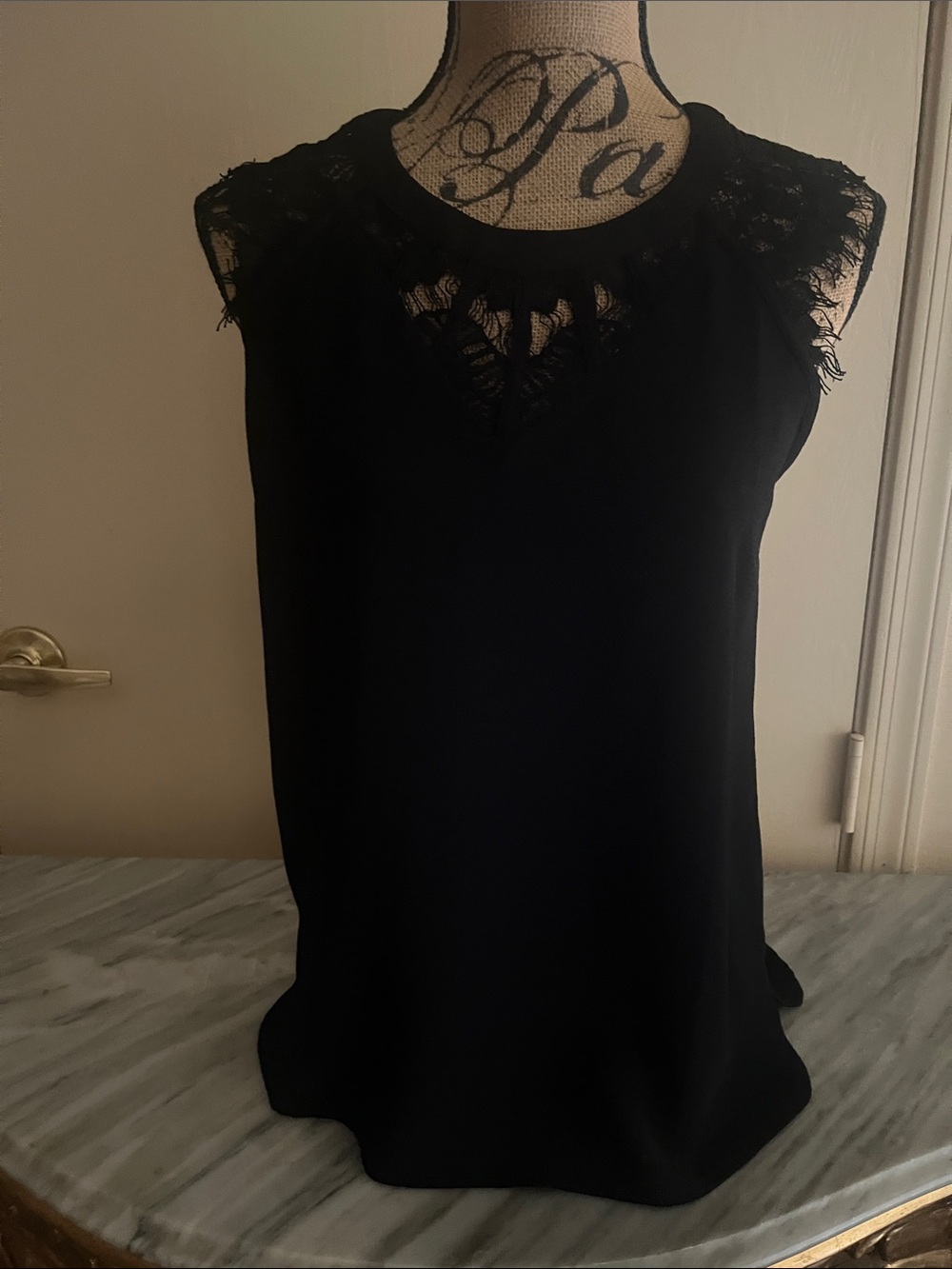 41 Hawthorn Black Lace Cap-Sleeve Blouse